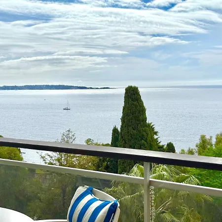 98 M2 - Beautiful Panoramic Sea View Of Cannes Vallauris