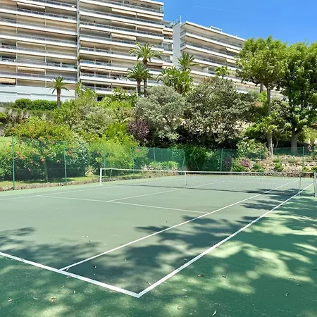 98 M2 - Beautiful Panoramic Sea View Of Cannes Валлорис